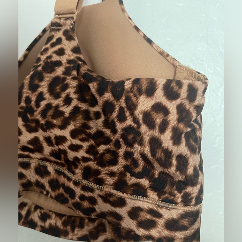 🌻 Cacique Comfort Bliss Lightly Lined Plunge Bra NWT - Picture 8 of 9